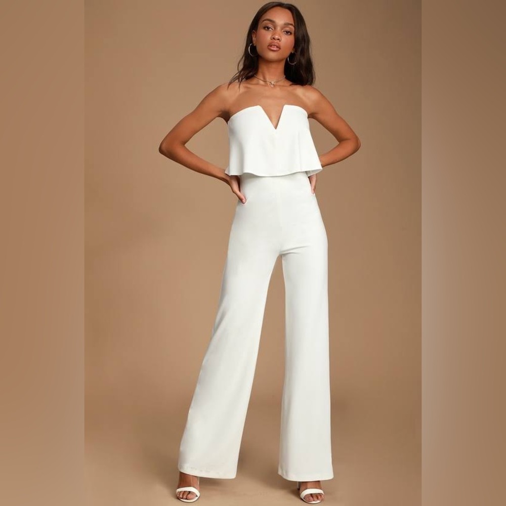NWT Lulu’s Power of Love White Strapless Jumpsuit Size Medium (M)
